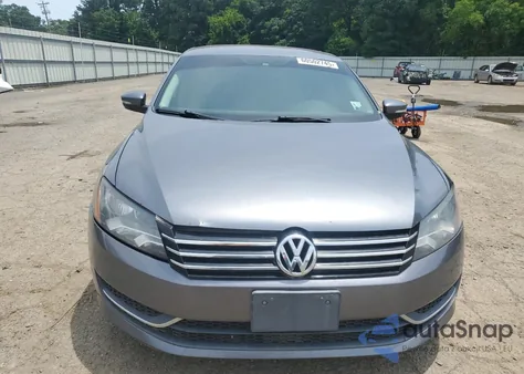 2014 Volkswagen Passat S z USA, uszkodzony, nr VIN 1VWAT7A33EC066817